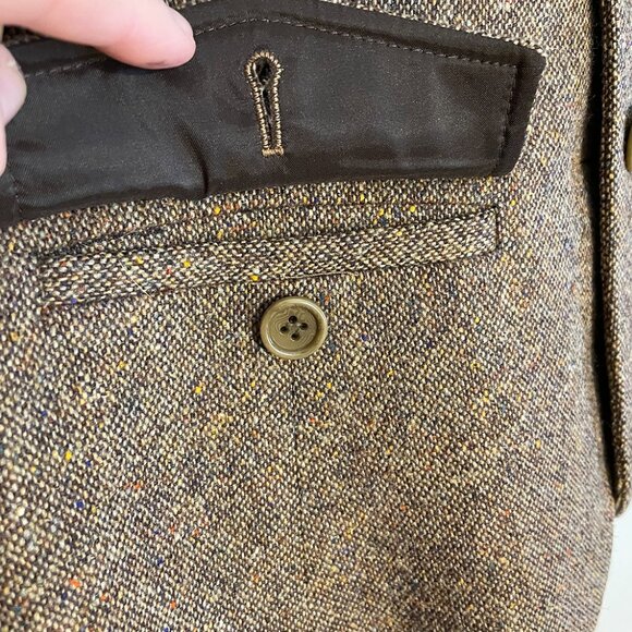 THEORY - Picture 4 of 5